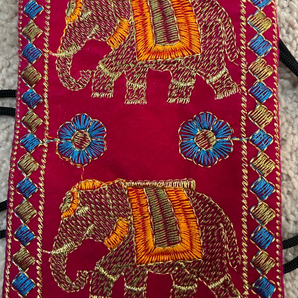 Phone Pouch - Picture 3 of 4